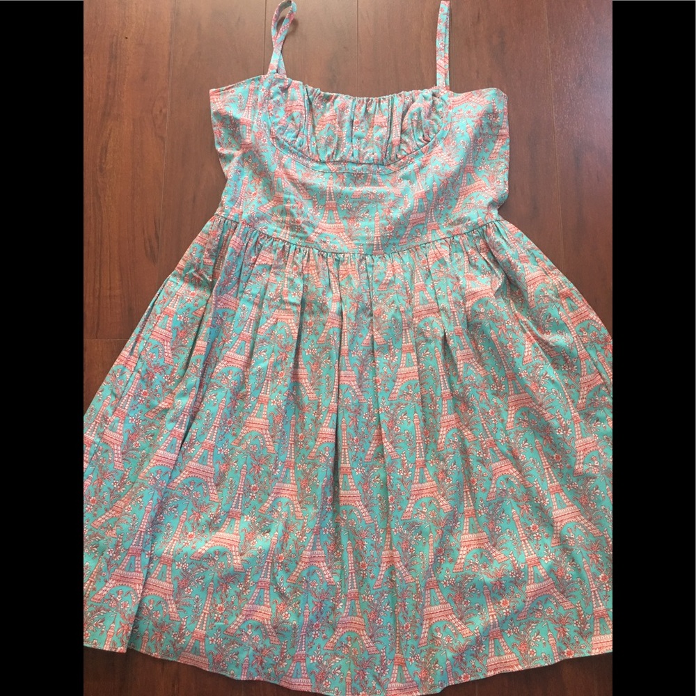Eiffel tower dress
